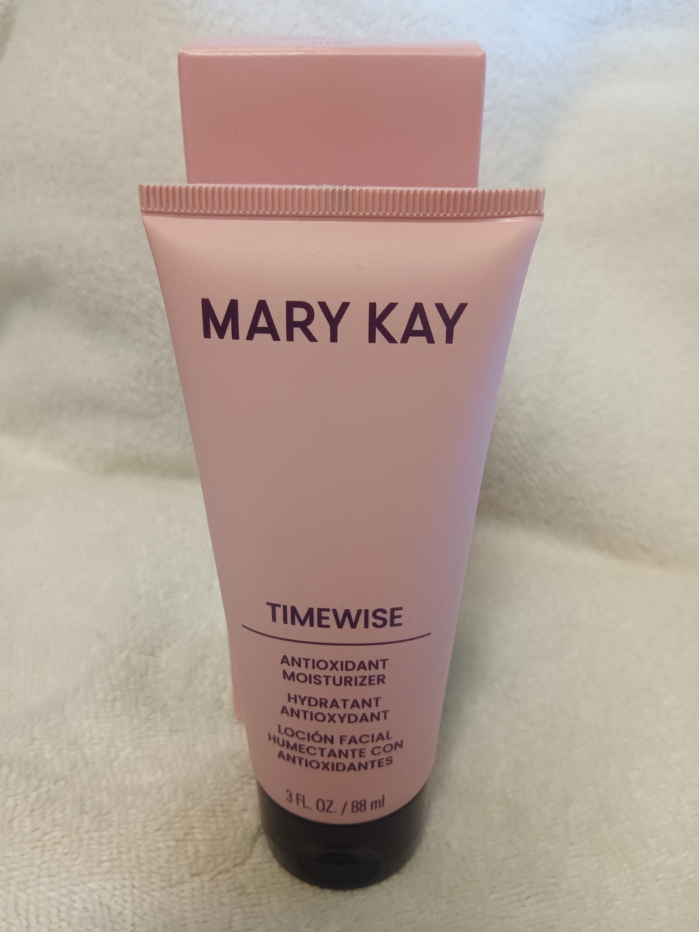 Mary Kay TimeWise Antioxidant Moisturizer - Pink Tube